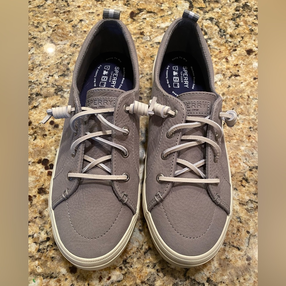 New Gray Sperry Boat Shoes Women’s 9